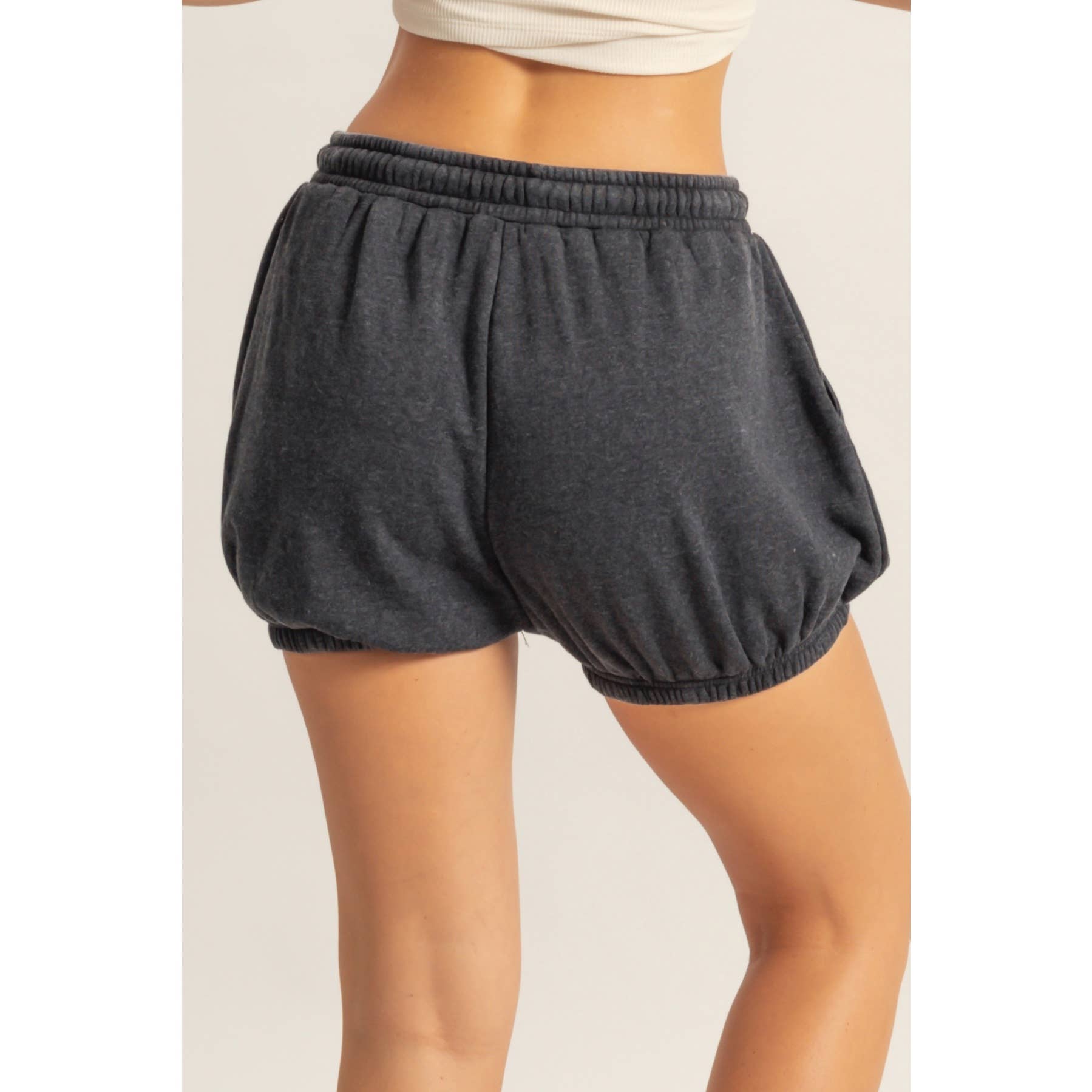 Drawstring Waist Bubbled Hem Shorts: BLACK / S-M-L(2-2-2)
