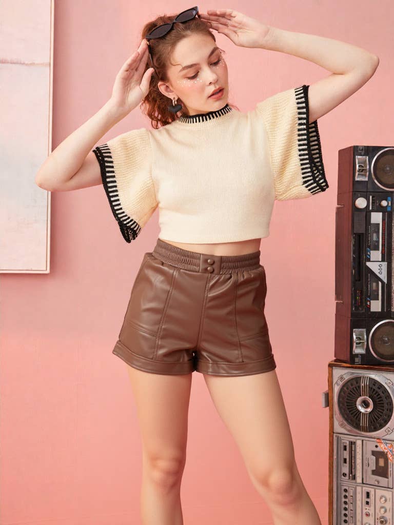 NP70281-Faux Leather Casual Shorts: BEIGE / S-M-L/2-2-2