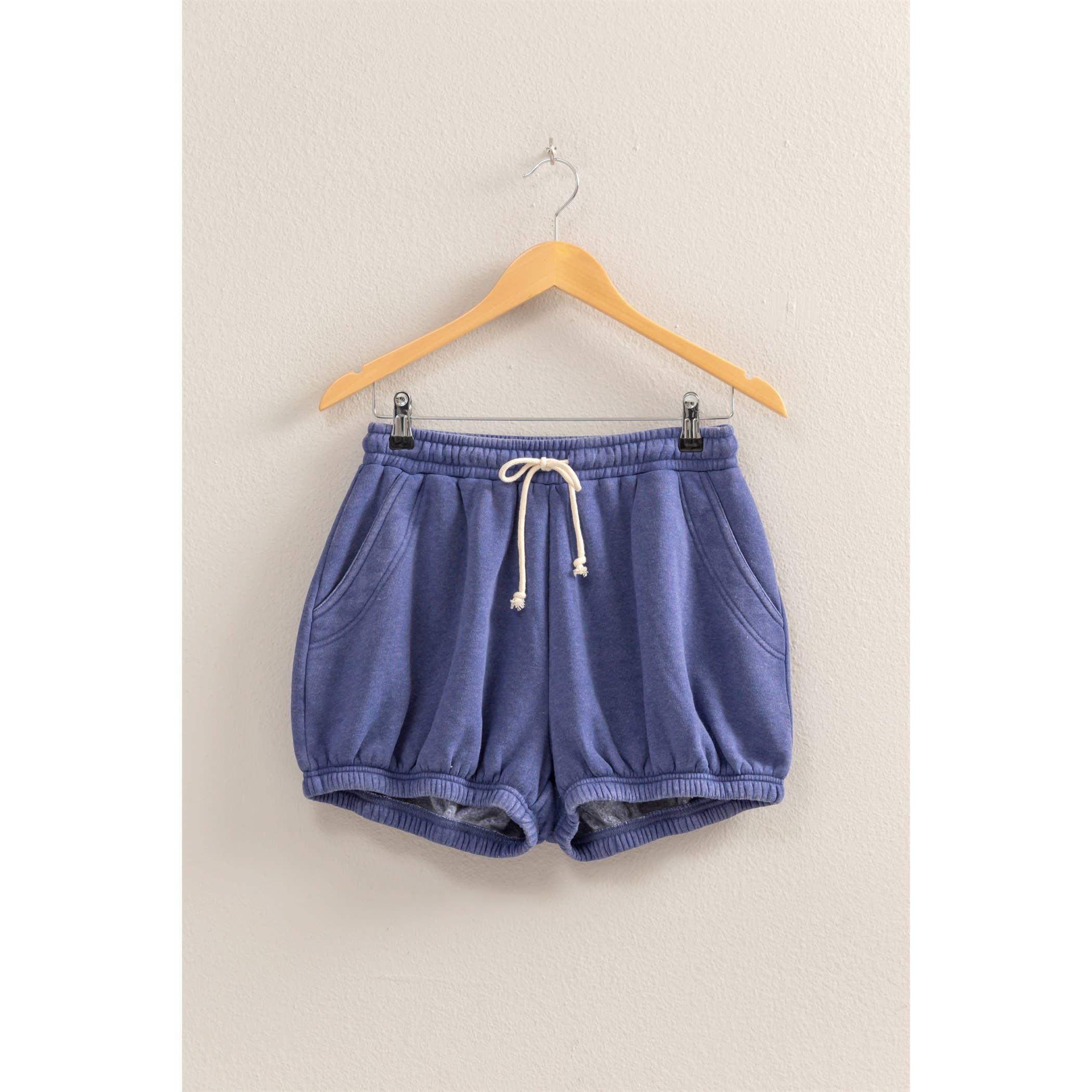 Drawstring Waist Bubbled Hem Shorts: BLACK / S-M-L(2-2-2)