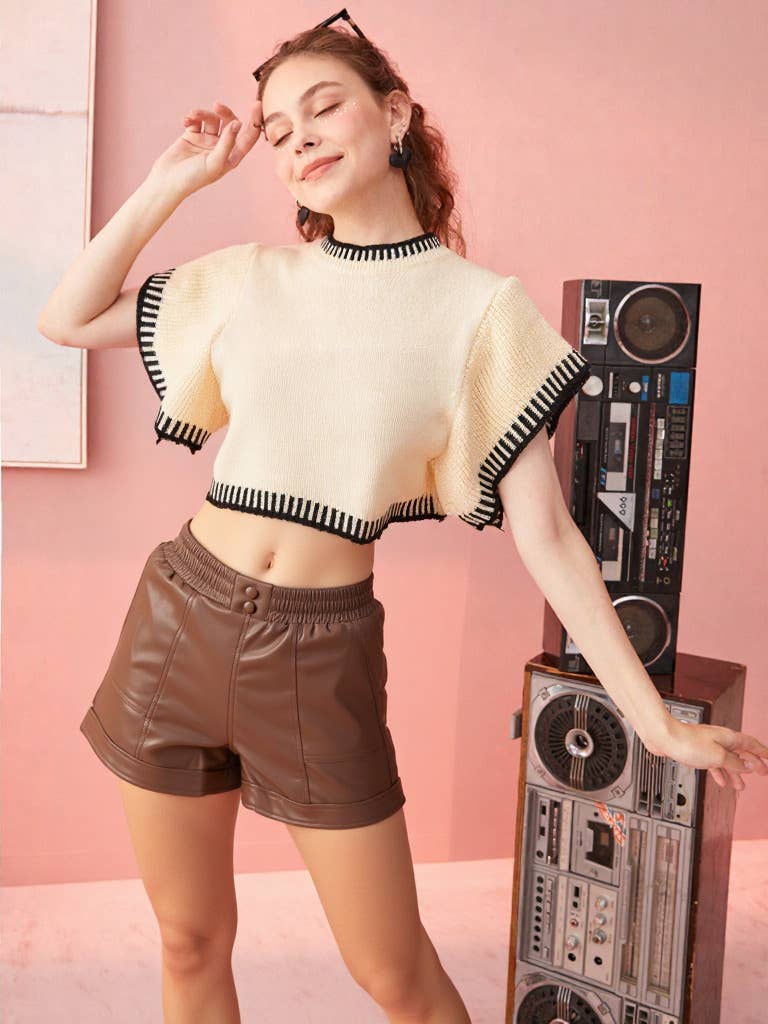 NP70281-Faux Leather Casual Shorts: BEIGE / S-M-L/2-2-2